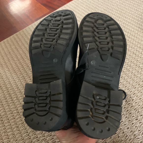 Steven Madden Lace-Up Boots - Picture 4 of 5